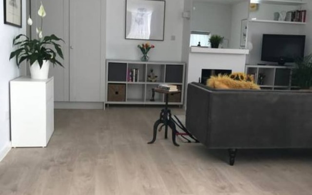 2 Bedroom Flat in Central Dublin Sleeps 4