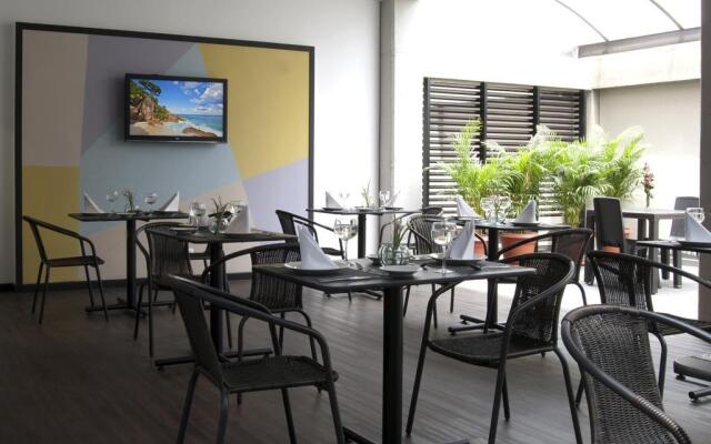 Best Western Calleja Suites