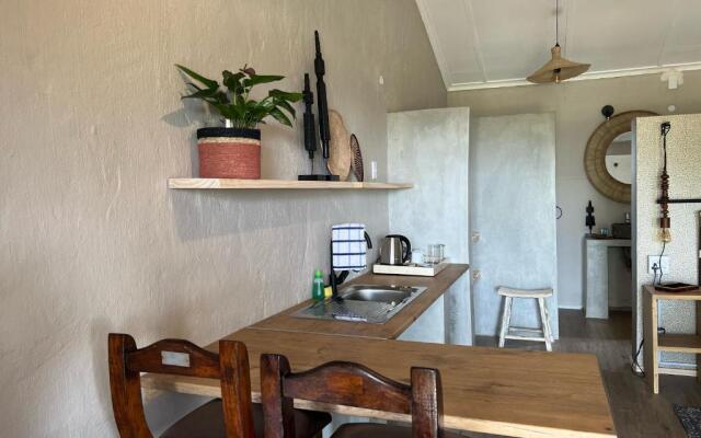 Fever Tree Guesthouse Pty Ltd
