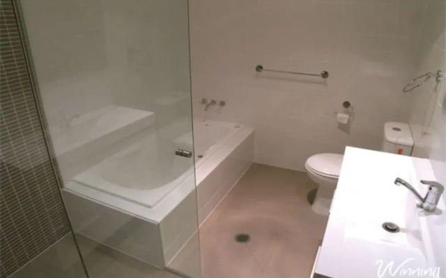 Shoal Bay Road, Aura Apartments, Unit 06, 59