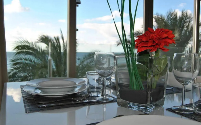 Apartamentos Delfín