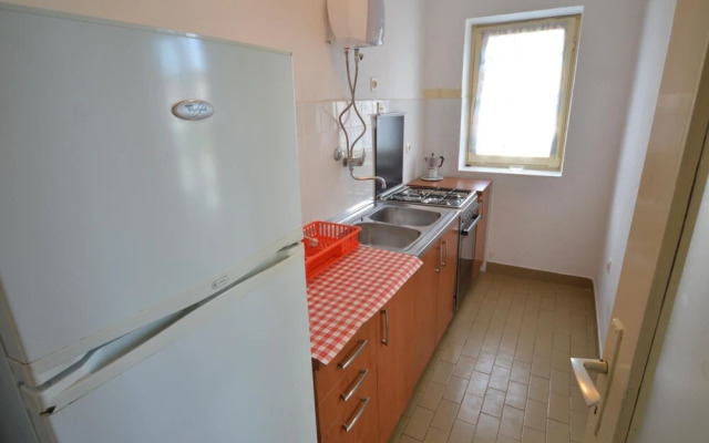 Tina - Two Bedroom Apartment