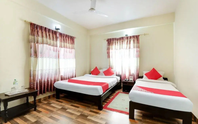 OYO 588 Hotel The Lake