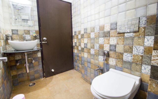 Hotel Deepak Residency