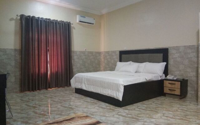 Suncourt Feel At Home Suites