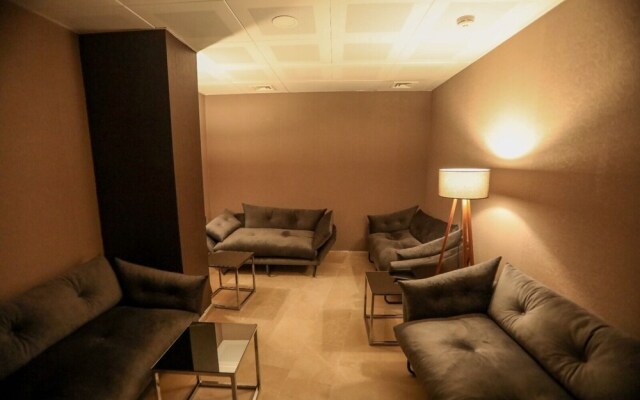 Class Suit Hotel