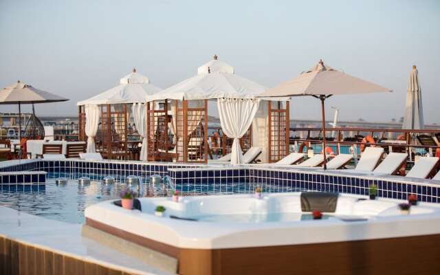 Champollion II Nile Cruise