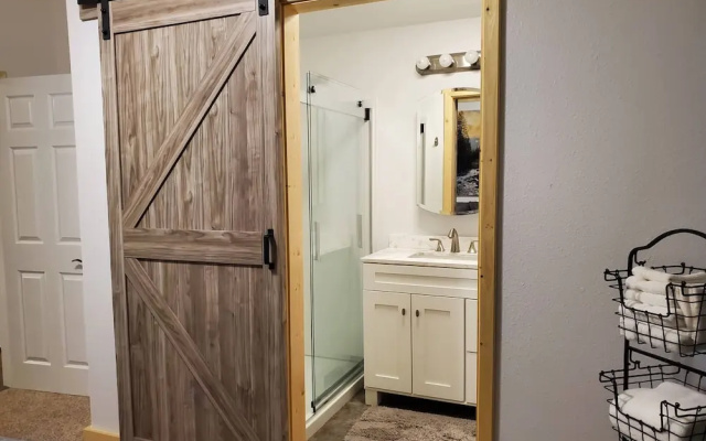 Delta Accommodations-Alaska Country Inn