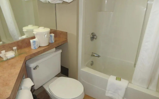 Super 8 Sherwood Park/Edmonton Area