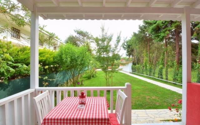 Sweet Home River Hotel