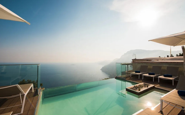 Villa Degli Dei Luxury House