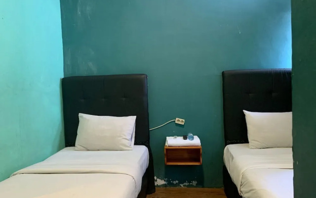OYO 94579 Sm Raja Guest House