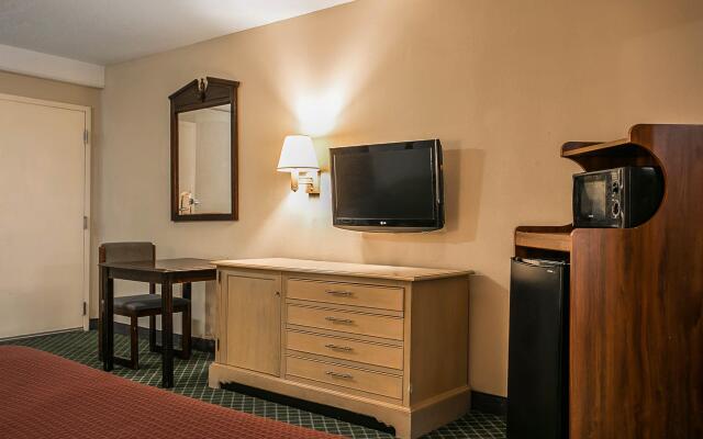 Econo Lodge Augusta, Downtown