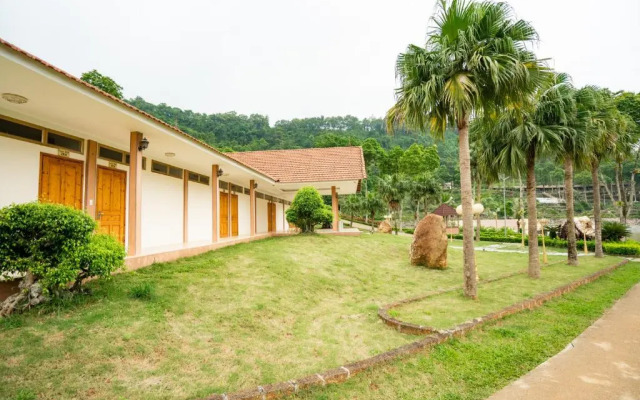 Paragon Resort