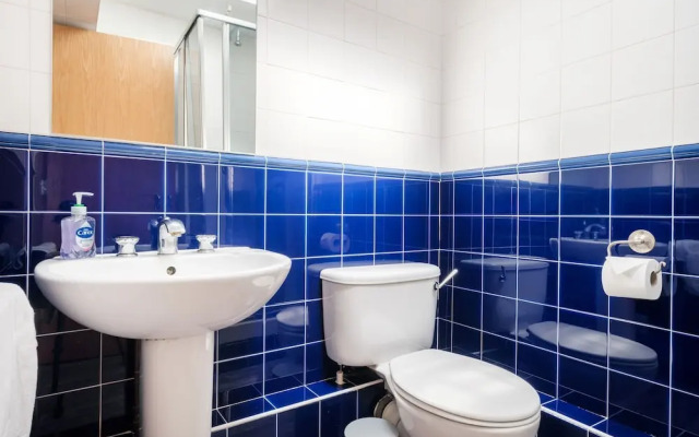 Holborn Penthouse Apartment with Terrace