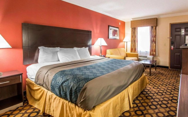 Econo Lodge Richmond Hill