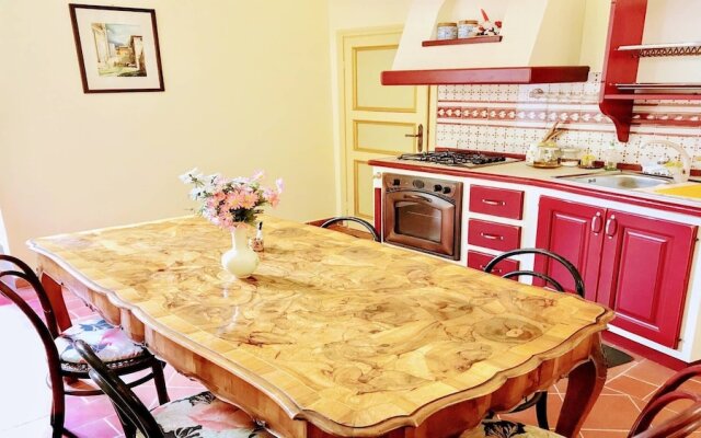 Spoleto Contessa Grandecentral Spoletosleeps 6