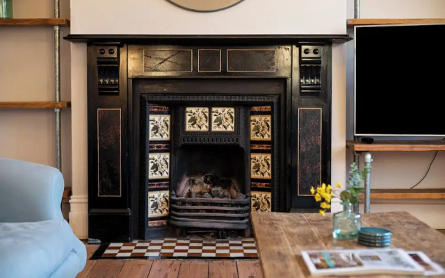 VESTO Three Bedroom Apartment in Clapham