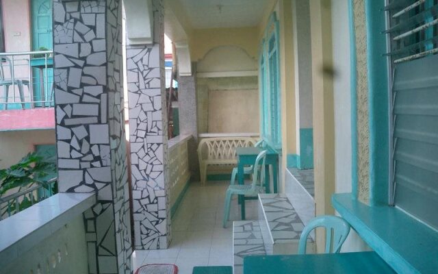Manalo's Lodge