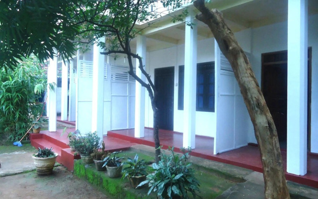 Layathraa Lake View Resort