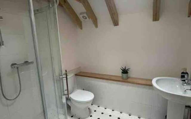 Charming Norfolk Barn Conversion in Barnham Broom