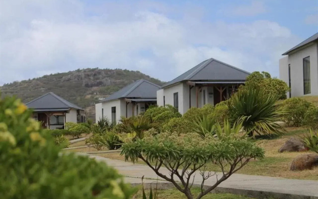 Constance Tekoma. Rodrigues