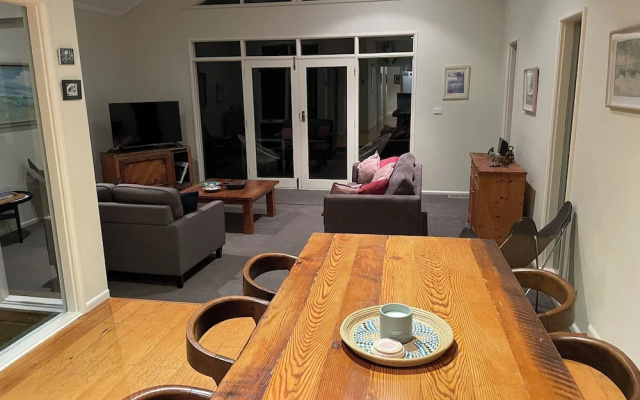 Humble Haven in Richmond – Guest Rooms – Melbourne