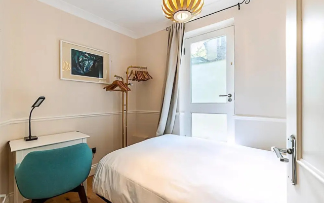 Charming London Retreat