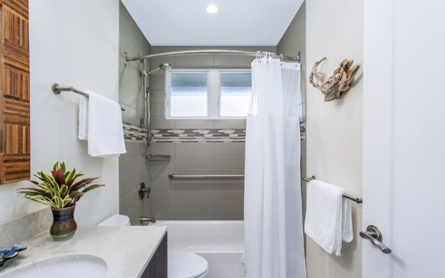 Hale Moli 3 Bedroom Home by Redawning