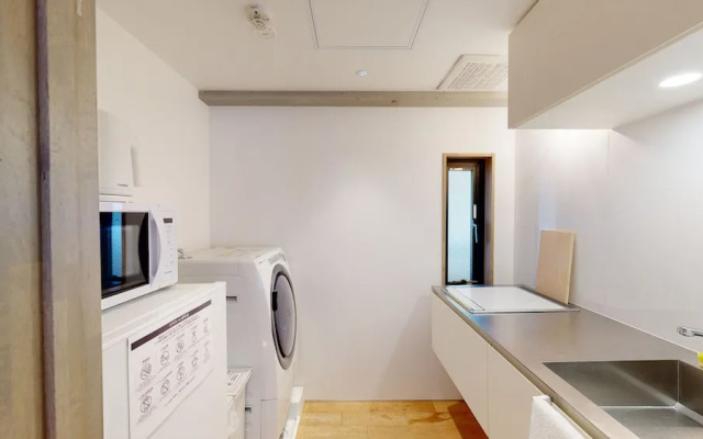 M/W Hotel