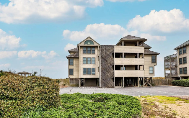 SCR3B - Scrimshaw Penthouse