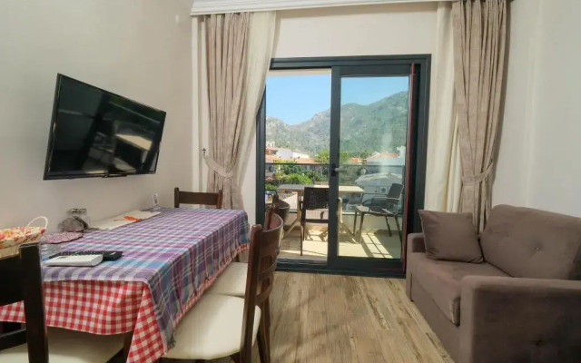 Diplomat Suites