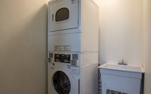 Travelodge Batavia Darien Lake Theme Park
