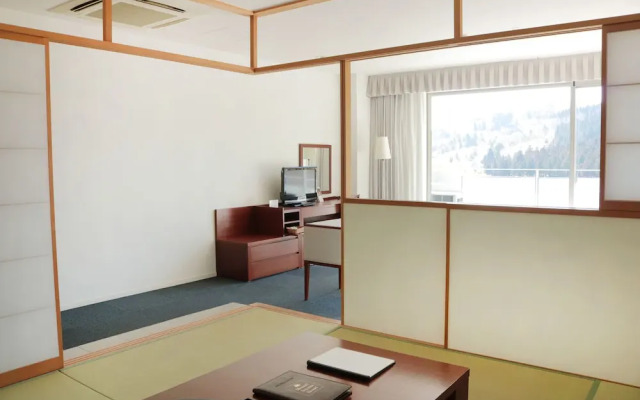 Menard Aoyama Resort Hotel Schönvert