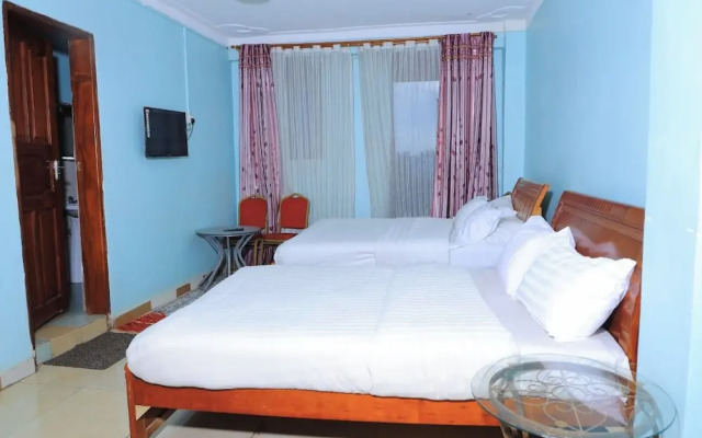 Buddiez Platinum Hotel