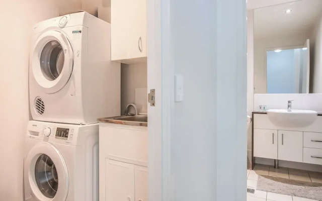 Drift Apartments