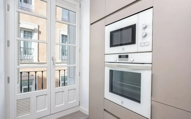 Solaga - Merced Suites