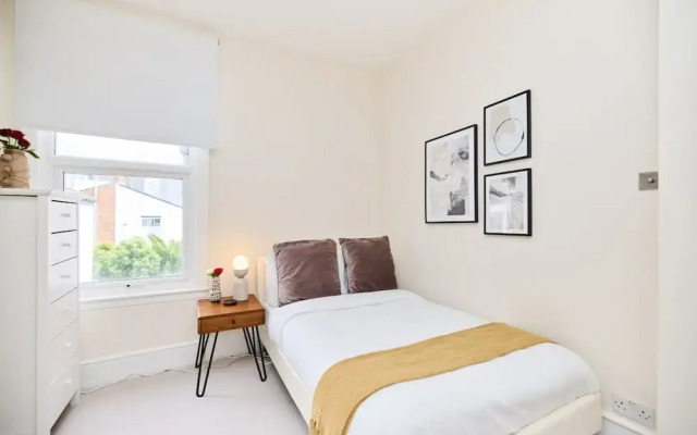 The Fulham Arms - Elegant 3bdr Flat With Terrace