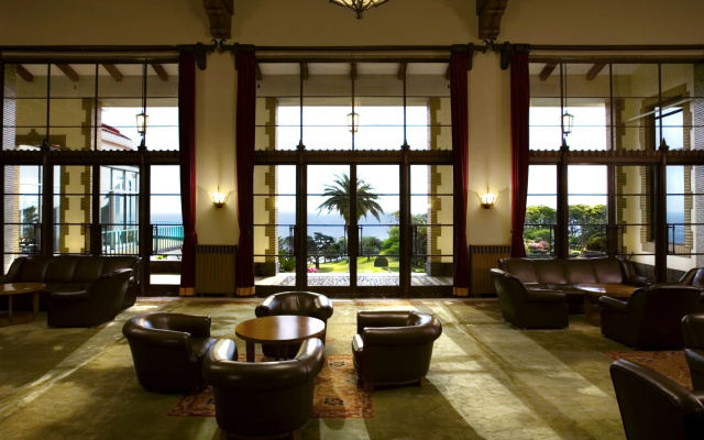 Kawana Hotel
