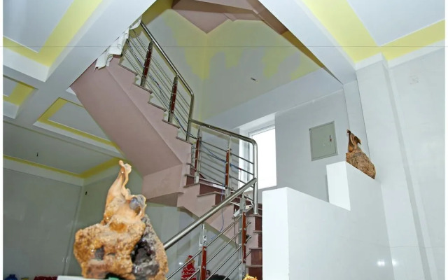 Hoan Chau Homestay - Hostel