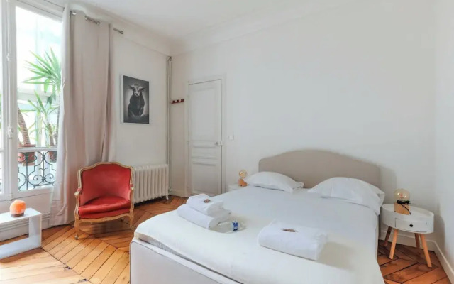 Very Spacious Apartment - 5br/10p - Champs-elysees