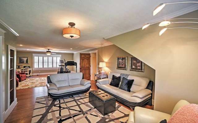 Spacious & Stunning Cleveland Getaway on 1 Acre