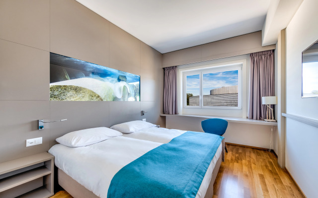 Aquatis Hotel