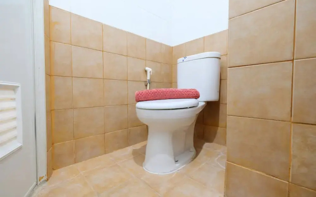 2 Bedrooms at Green Pramuka City Apartment By Travelio