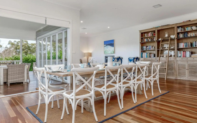 Sea Breeze Jervis Bay Rentals