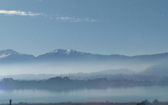 Montana Lake View