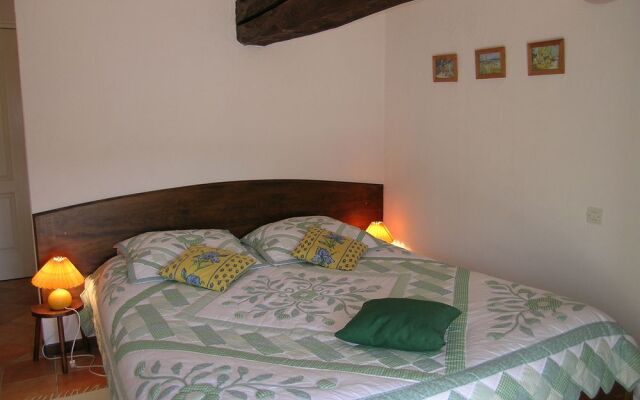 Les Chandelles Bed & Breakfast