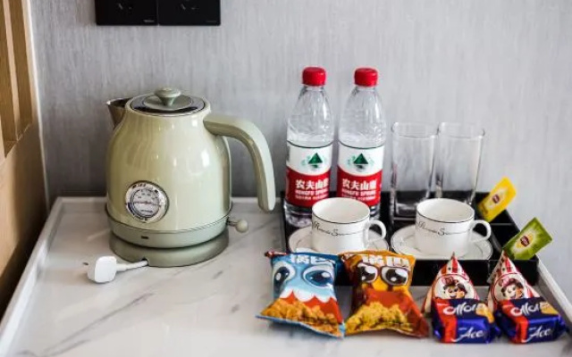 Gemei Hotel (Changzhou Xuejia Aoyuan High-speed Railway North Station Store) – Meal – Changzhou