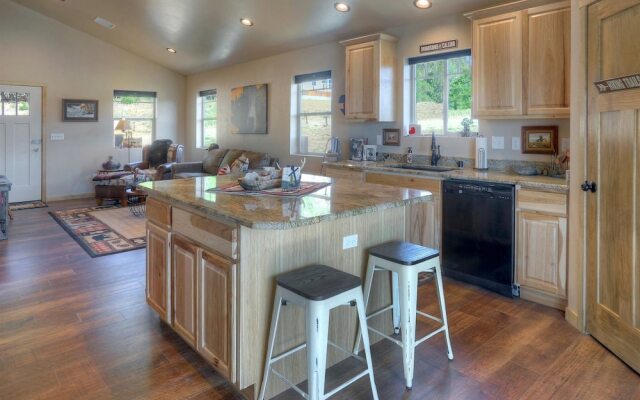 Pine River Cabin