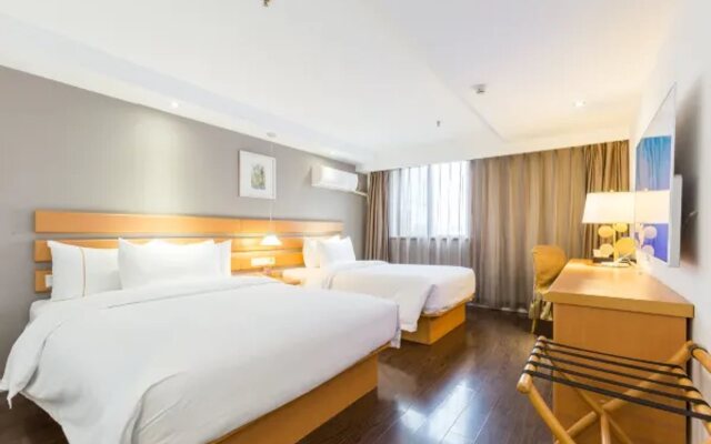 Home Inn (Yangzhou Slender West Lake Dongguan Street)
